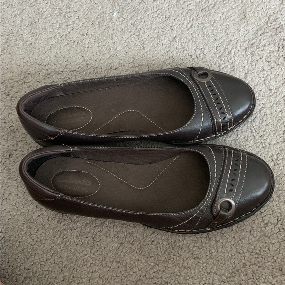 Clark’s Collection Dark Brown Leather Ballet Flats - Size 8.5 - Picture 1 of 7